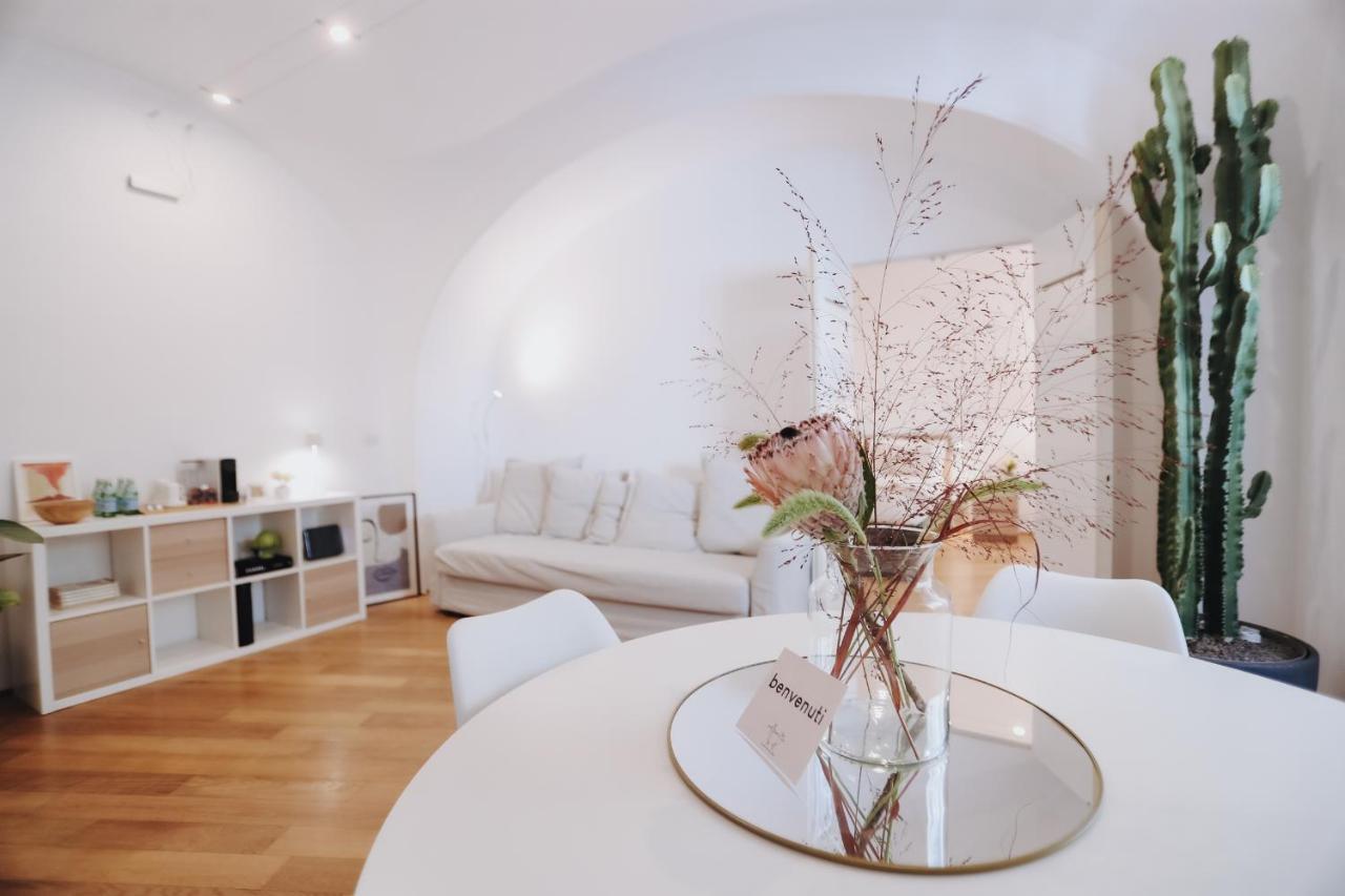 Insieme Suites Napoli Eksteriør bilde