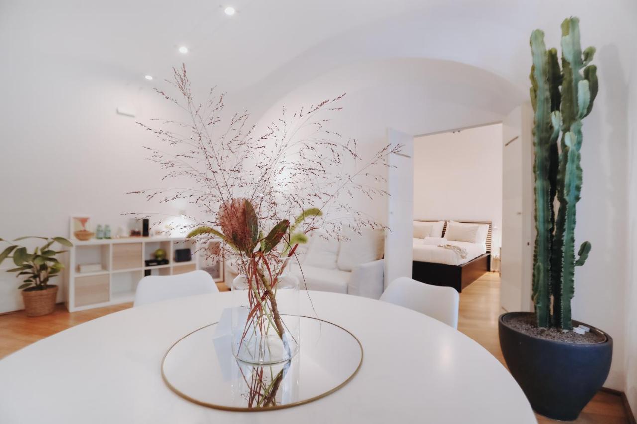 Insieme Suites Napoli Eksteriør bilde