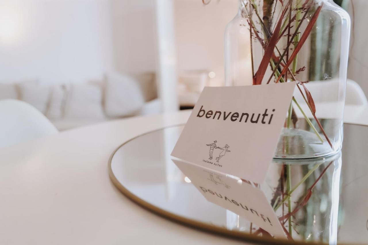 Insieme Suites Napoli Eksteriør bilde